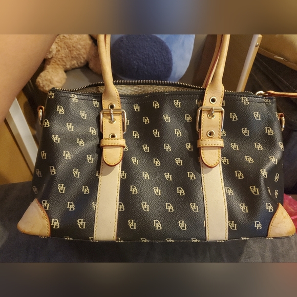 Y2K Dooney & Bourke monogram bag - Picture 5 of 8